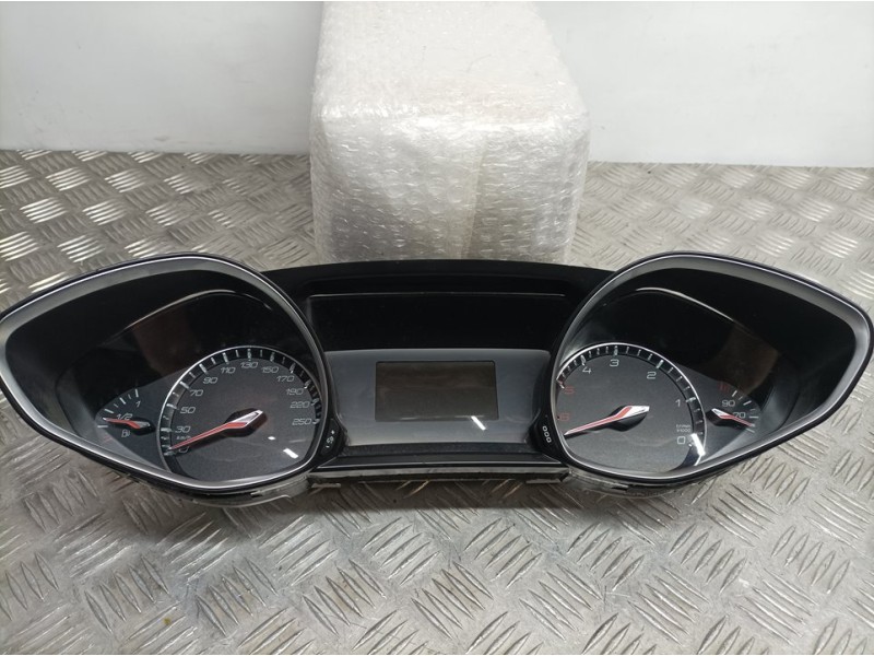 Recambio de cuadro instrumentos para peugeot 308 allure referencia OEM IAM 9822775180 0224411157 