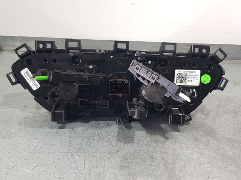 Recambio de mando calefaccion / aire acondicionado para hyundai bayon (bc3) 1.2 mpi referencia OEM IAM 97250Q0010  