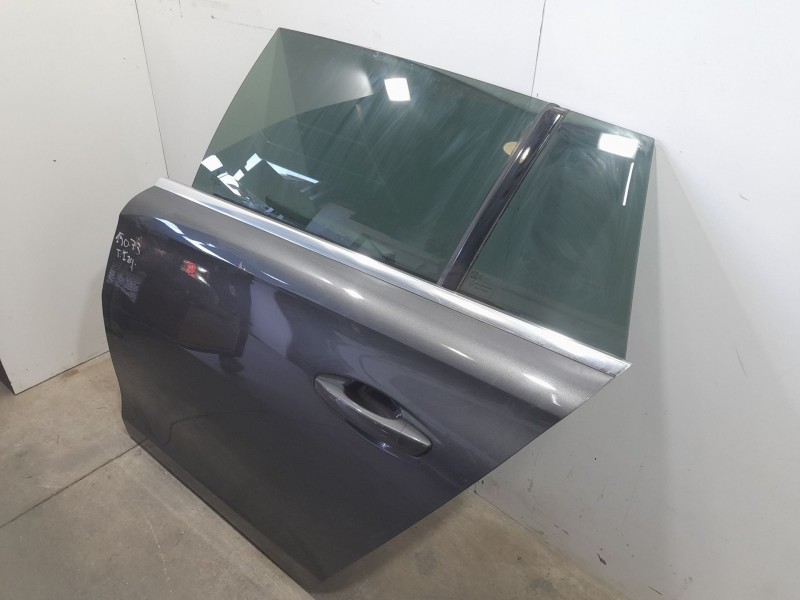 Recambio de puerta trasera izquierda para peugeot 508 sw allure referencia OEM IAM 9822029080 ROZADA 