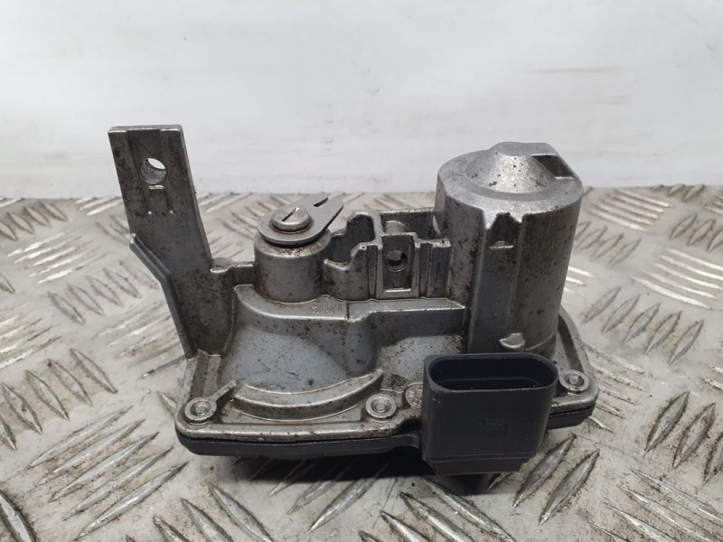 Recambio de valvula egr para volkswagen golf vii lim. advance bluemotion referencia OEM IAM 5Q0253691F  