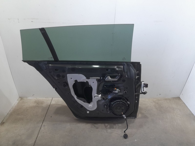 Recambio de puerta trasera izquierda para peugeot 508 sw allure referencia OEM IAM 9822029080 ROZADA 
