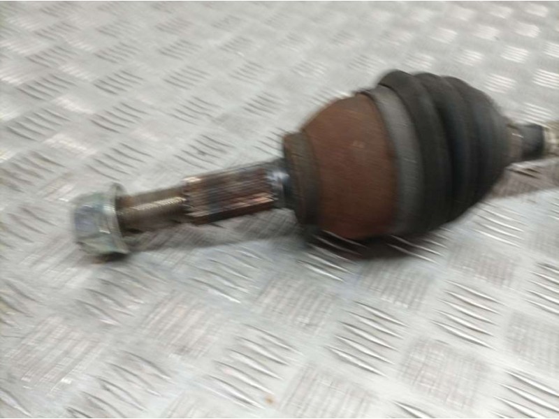 Recambio de transmision delantera izquierda para nissan pulsar (c13) acenta referencia OEM IAM 391013ZU0B  