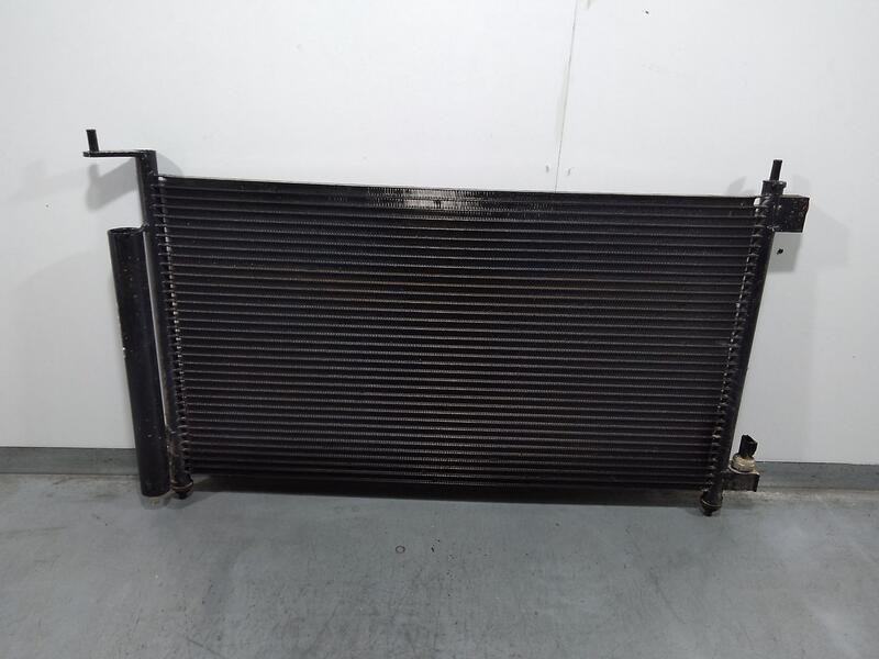 Recambio de condensador / radiador aire acondicionado para nissan juke (f15) acenta referencia OEM IAM 92100BA60A  