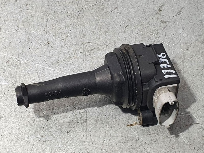Recambio de bobina encendido para volvo c70 cabriolet 2.4 momentum (103kw) referencia OEM IAM 30713417 0221604010 