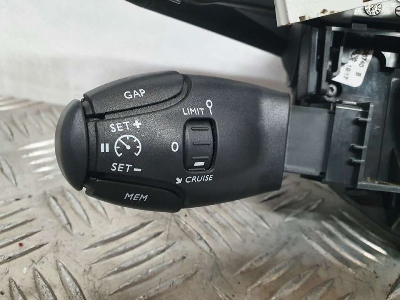 Recambio de mando luces y limpia para peugeot 308 gt referencia OEM IAM 96756731ZD E10655820 