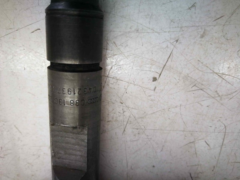 Recambio de inyector para seat ibiza (6k1) 1.9 tdi referencia OEM IAM 038130201F  0432193735