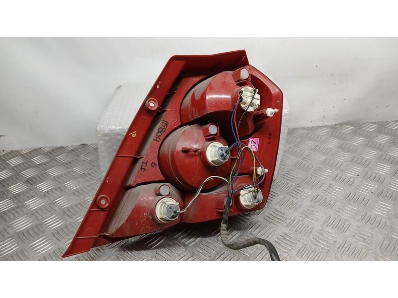 Recambio de piloto trasero izquierdo para chevrolet kalos 1.4 se referencia OEM IAM 96540268  