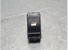 MANDO ELEVALUNAS DELANTERO DERECHO 6490JY 