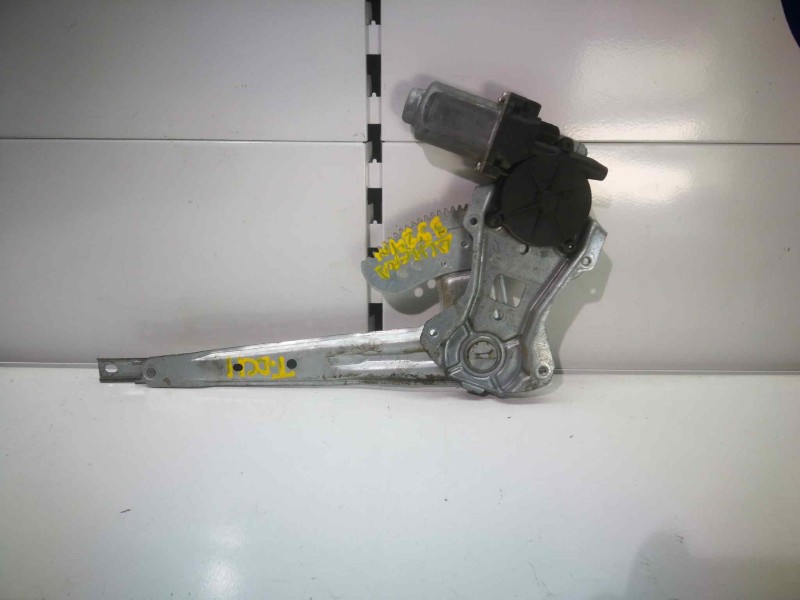 Recambio de elevalunas trasero derecho para nissan almera (n16/e) 1.5 16v cat referencia OEM IAM 400689  