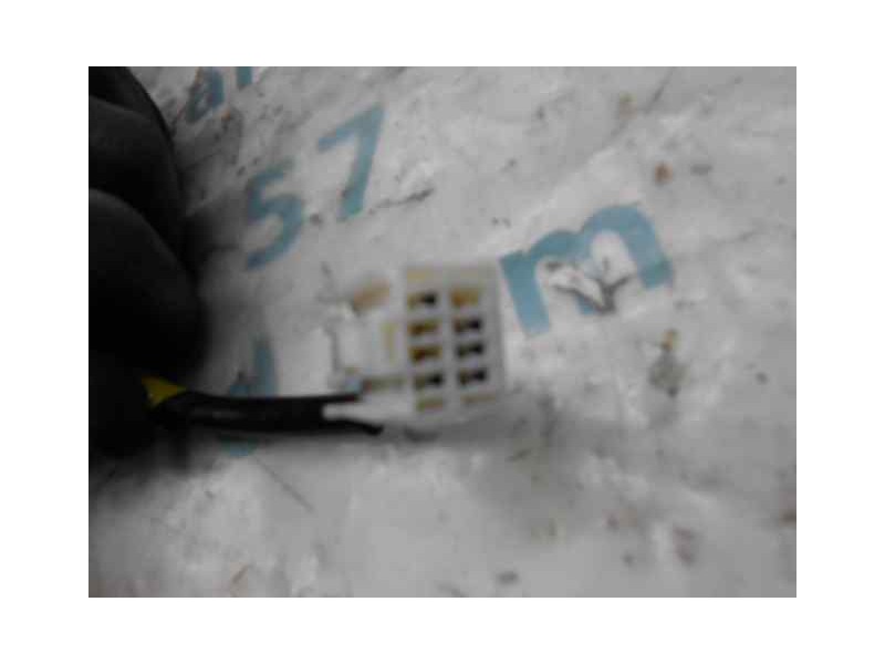 Recambio de retrovisor izquierdo para mazda 323 berl. f/s (bj) 2.0d f active referencia OEM IAM BJ3D69180AFKZ  ELECTRICO TOCADO