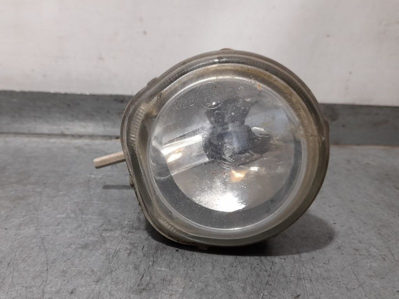Recambio de faro antiniebla derecho para fiat bravo (182) jtd 105 / 100 trofeo referencia OEM IAM SIN REF  