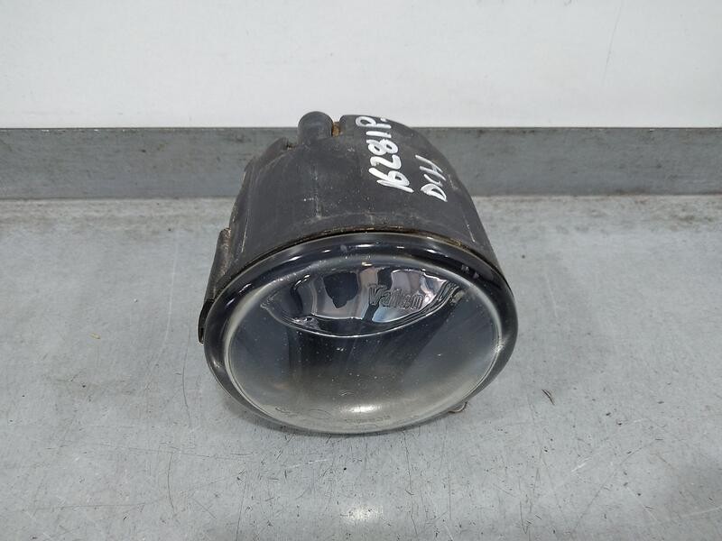 Recambio de faro antiniebla derecho para nissan juke (f15) acenta referencia OEM IAM 261508992b 89208203 Valeo