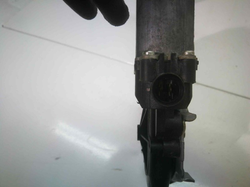 Recambio de elevalunas trasero derecho para nissan almera (n16/e) 1.5 16v cat referencia OEM IAM 400689  