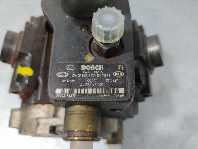 Recambio de bomba alta presion para hyundai ix35 1.7 crdi cat referencia OEM IAM 331002A420 0445010206 BOSCH