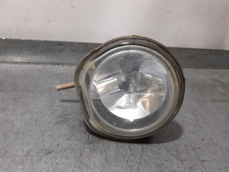 Recambio de faro antiniebla izquierdo para fiat bravo (182) jtd 105 / 100 trofeo referencia OEM IAM SIN REF  