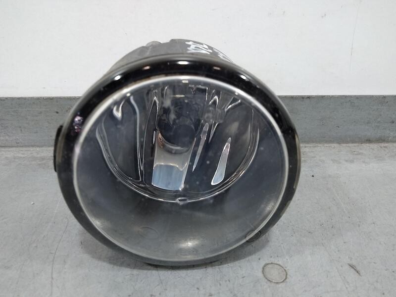 Recambio de faro antiniebla izquierdo para nissan juke (f15) acenta referencia OEM IAM 261508992b 89208203 Valeo