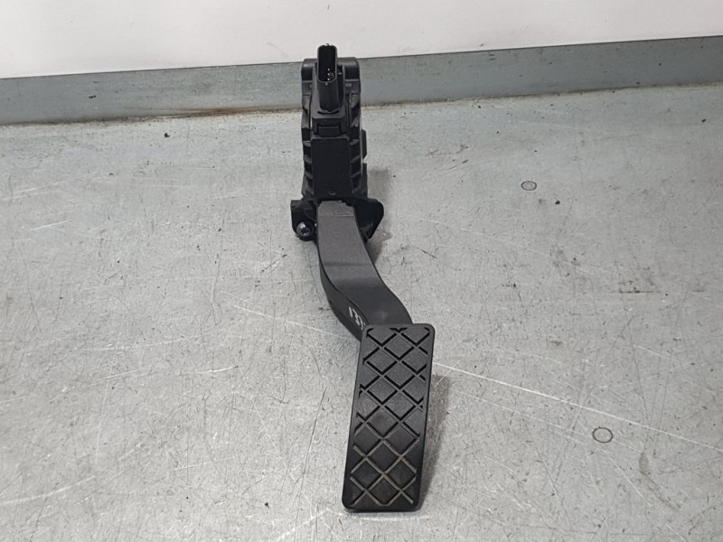 Recambio de potenciometro pedal para skoda octavia lim. (5e3) style referencia OEM IAM 5Q1723503H 6PV01062111 
