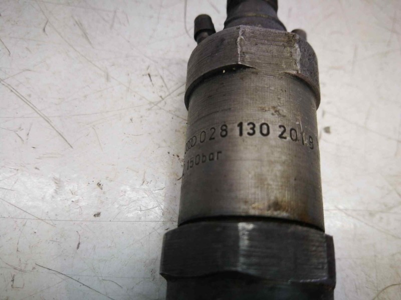 Recambio de inyector para seat ibiza (6k) 1.9 diesel (1y) referencia OEM IAM KCA27S77  028130201B