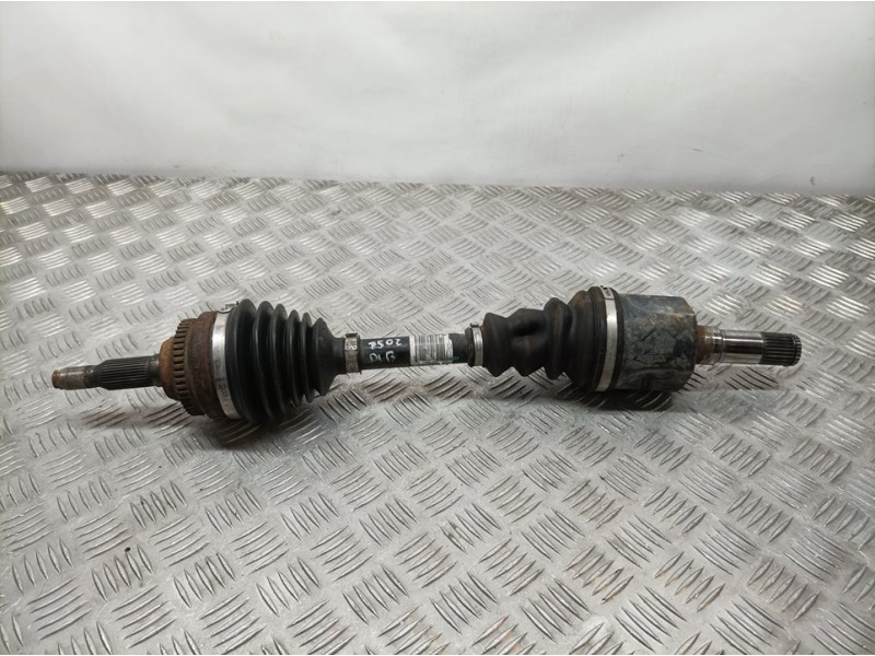 Recambio de transmision delantera izquierda para chevrolet lacetti 2.0 diesel cat referencia OEM IAM   SIN REFERENCIA