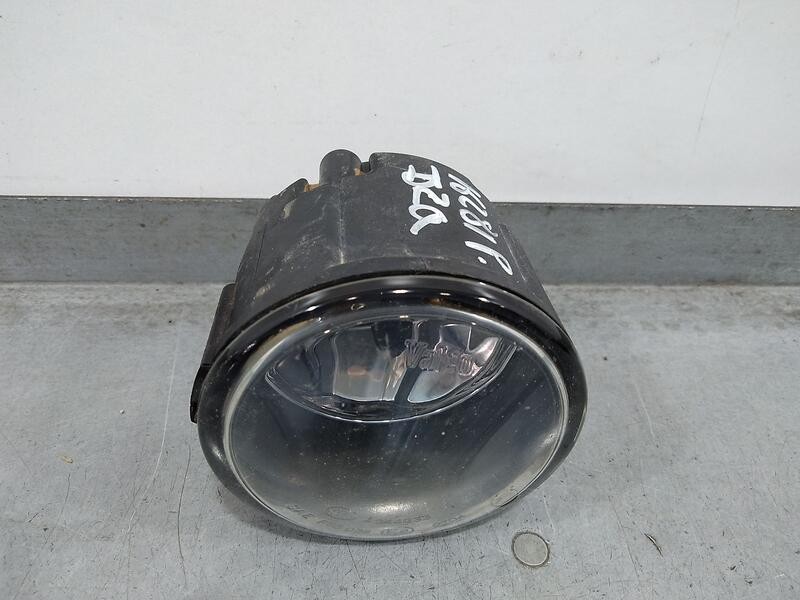 Recambio de faro antiniebla izquierdo para nissan juke (f15) acenta referencia OEM IAM 261508992b 89208203 Valeo