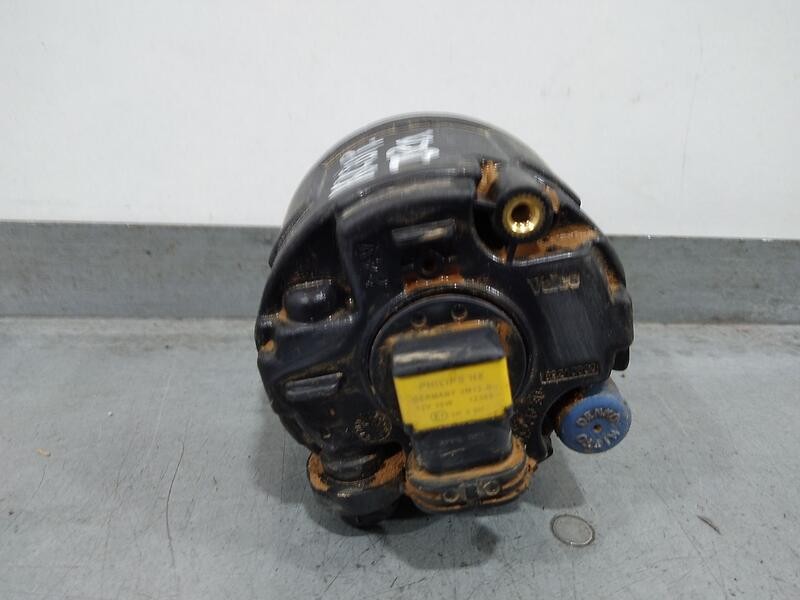 Recambio de faro antiniebla izquierdo para nissan juke (f15) acenta referencia OEM IAM 261508992b 89208203 Valeo