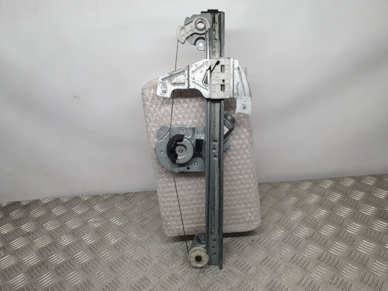 Recambio de elevalunas delantero derecho para toyota aygo (kgb/wnb) básico referencia OEM IAM SIN REF  ELECTRICO 2 PINES