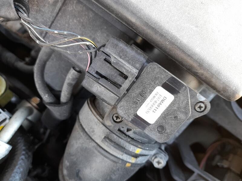 Recambio de caudalimetro para mazda 5 (cr) 2.0 cd (cr19) referencia OEM IAM DMA0113 1974006020 DENSO 