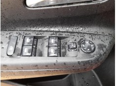 Recambio de mando elevalunas delantero izquierdo para opel corsa f (p2jo) 1.2 (68) referencia OEM IAM 96788281ZD C/MANDO RETROVI