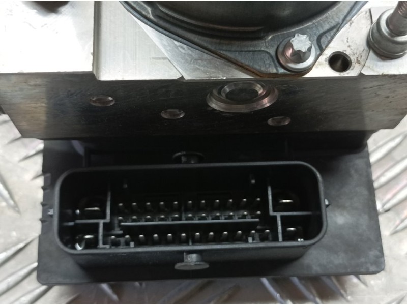 Recambio de abs para peugeot 308 active referencia OEM IAM 9666957480 0265252070 BOSCH