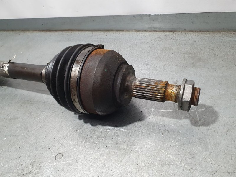 Recambio de transmision delantera derecha para citroën ds4 sport referencia OEM IAM 9658853880  