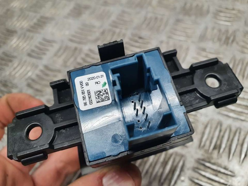 Recambio de palanca freno de mano para peugeot 308 gt referencia OEM IAM 96785851VV00 032142601 