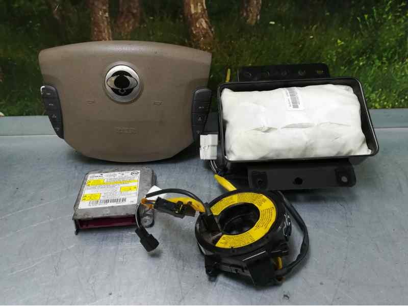 Recambio de kit airbag para ssangyong kyron 200 xdi limited referencia OEM IAM 8621009000  