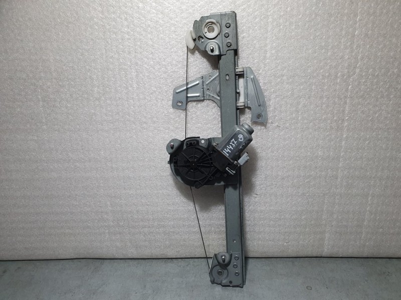 Recambio de elevalunas delantero izquierdo para toyota aygo (kgb/wnb) básico referencia OEM IAM 698200H020  2 PINES