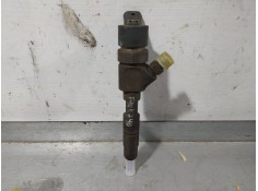 Recambio de inyector para renault laguna ii (bg0) 1.9 dci diesel referencia OEM IAM 7700111014  0445110021
