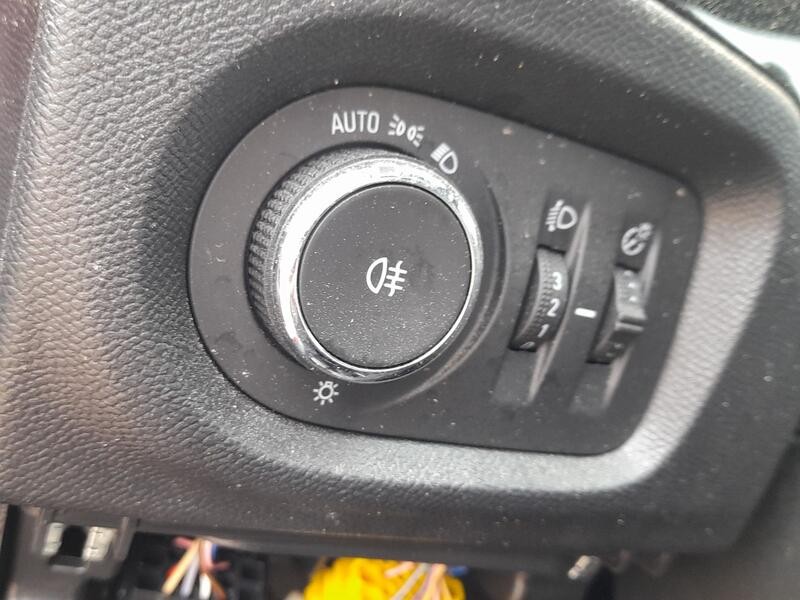 Recambio de mando luces para opel corsa f (p2jo) 1.2 (68) referencia OEM IAM 98320468YX  
