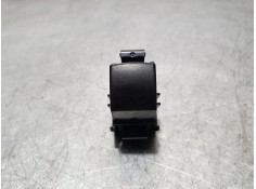 MANDO ELEVALUNAS DELANTERO IZQUIERDO 8608A320 