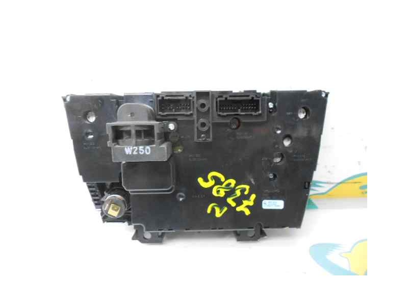 Recambio de mando climatizador para volvo s60 berlina 2.4 d referencia OEM IAM 8691876  