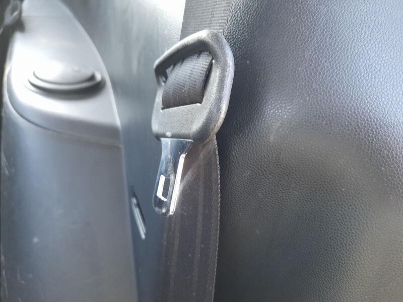 Recambio de cinturon seguridad trasero izquierdo para mazda 5 (cr) 2.0 cd (cr19) referencia OEM IAM CC3357790B00  