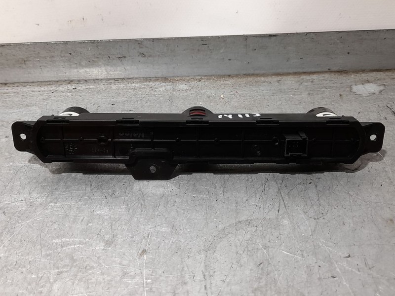 Recambio de warning para fiat nuova 500 (150) pop referencia OEM IAM 735451107  