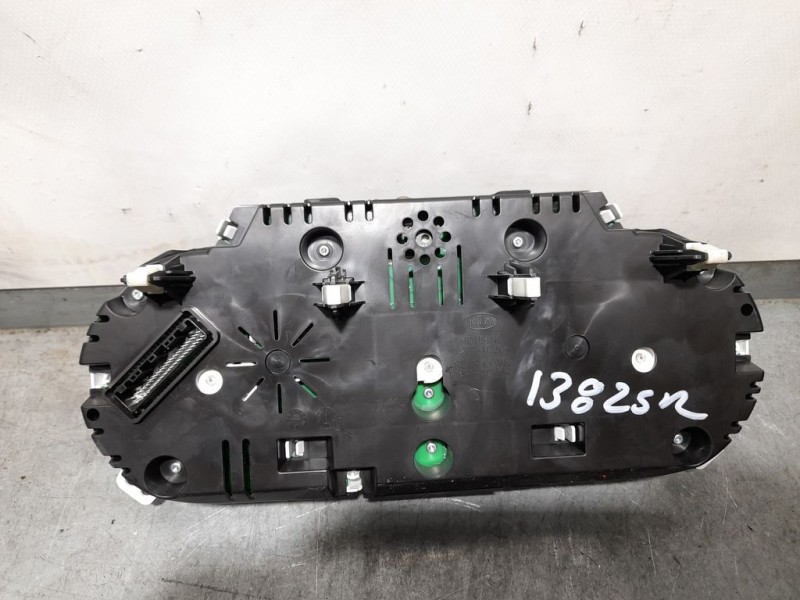 Recambio de cuadro instrumentos para kia cee´d attract referencia OEM IAM 94003A2173  