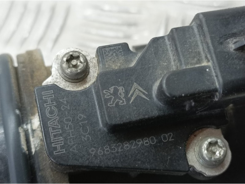 Recambio de caudalimetro para peugeot 308 active referencia OEM IAM 9683282980 AFH5024 HITACHI