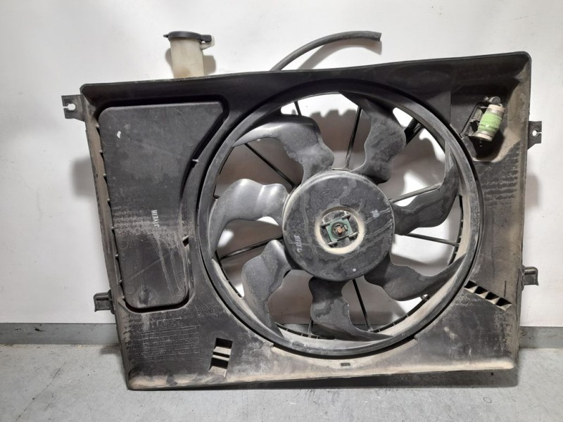 Recambio de electroventilador para kia cee´d attract referencia OEM IAM SIN REF  