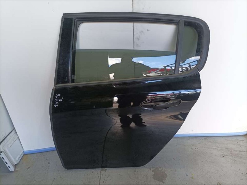 Recambio de puerta trasera izquierda para peugeot 308 gt referencia OEM IAM 9802165680  