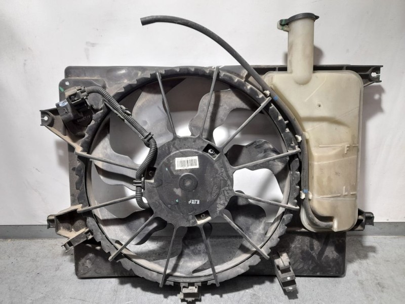 Recambio de electroventilador para kia cee´d attract referencia OEM IAM SIN REF  