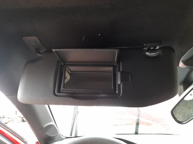 Recambio de parasol izquierdo para opel corsa f (p2jo) 1.2 (68) referencia OEM IAM 16576381ZD  