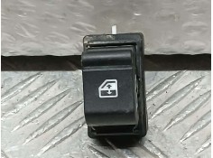 MANDO ELEVALUNAS DELANTERO DERECHO 735739815 30171613 