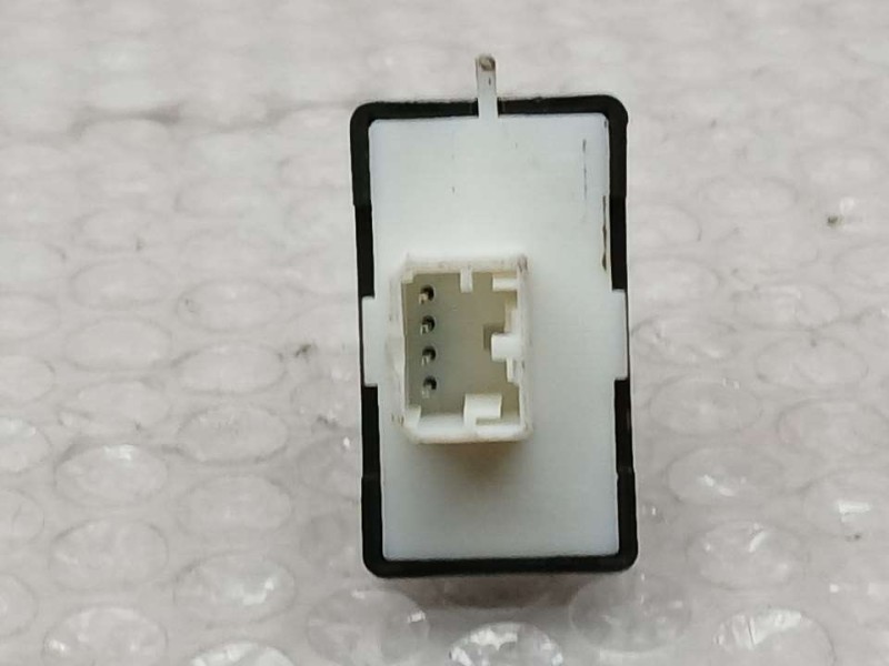 Recambio de mando elevalunas delantero derecho para fiat ducato furgón ta 30 (290) l2h2 rs: 3450 mm 140 referencia OEM IAM 73573