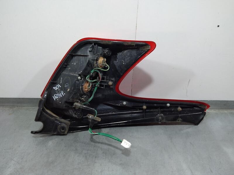 Recambio de piloto trasero derecho para nissan juke (f15) acenta referencia OEM IAM 265501KA0B 265501KA0A 