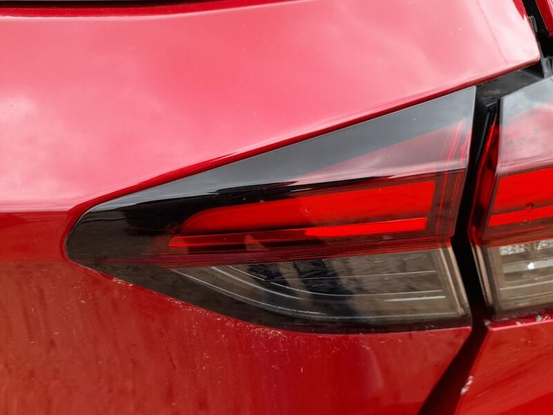 Recambio de piloto trasero derecho interior para opel corsa f (p2jo) 1.2 (68) referencia OEM IAM 9830096280  