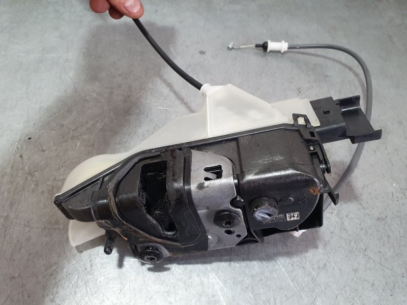 Recambio de cerradura puerta delantera izquierda para citroën c3 feel referencia OEM IAM 123981 16942935 6 PINES